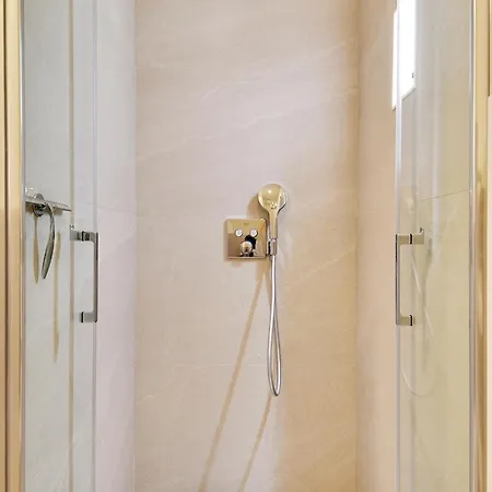 Appartamento Luxury Flat By Les Maisons De Charloc Homes Parigi