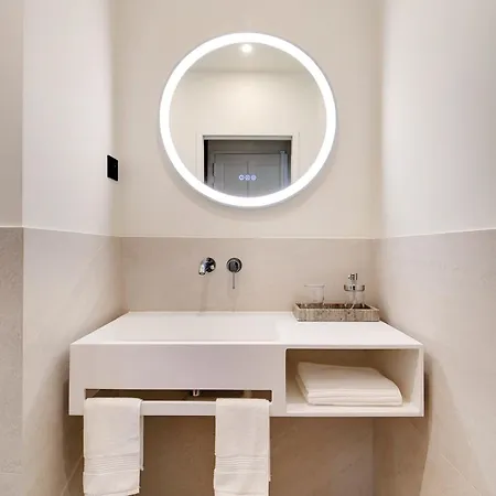 Appartamento Luxury Flat By Les Maisons De Charloc Homes Parigi
